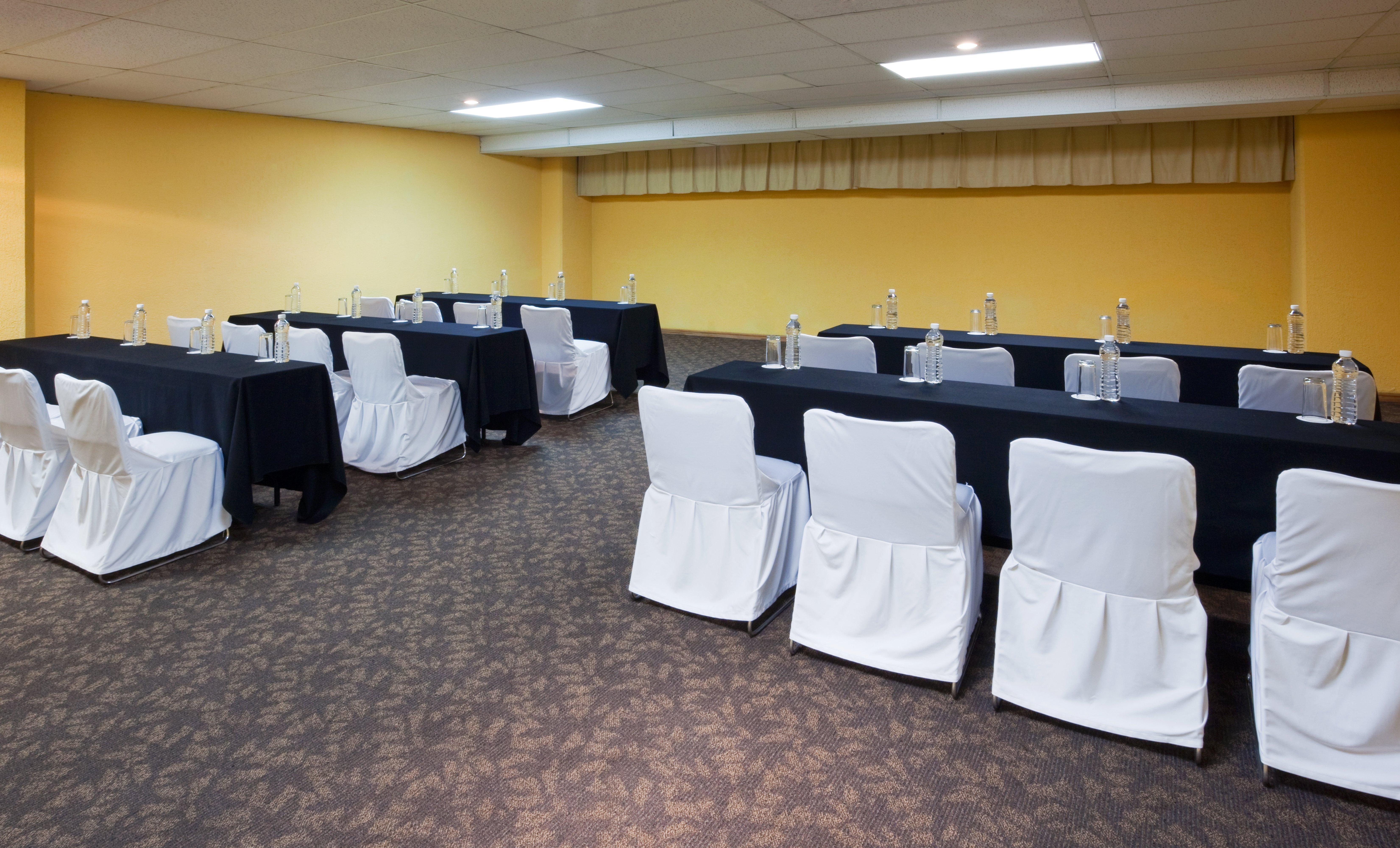 Holiday Inn Queretaro Zona Diamante By Ihg Екстер'єр фото