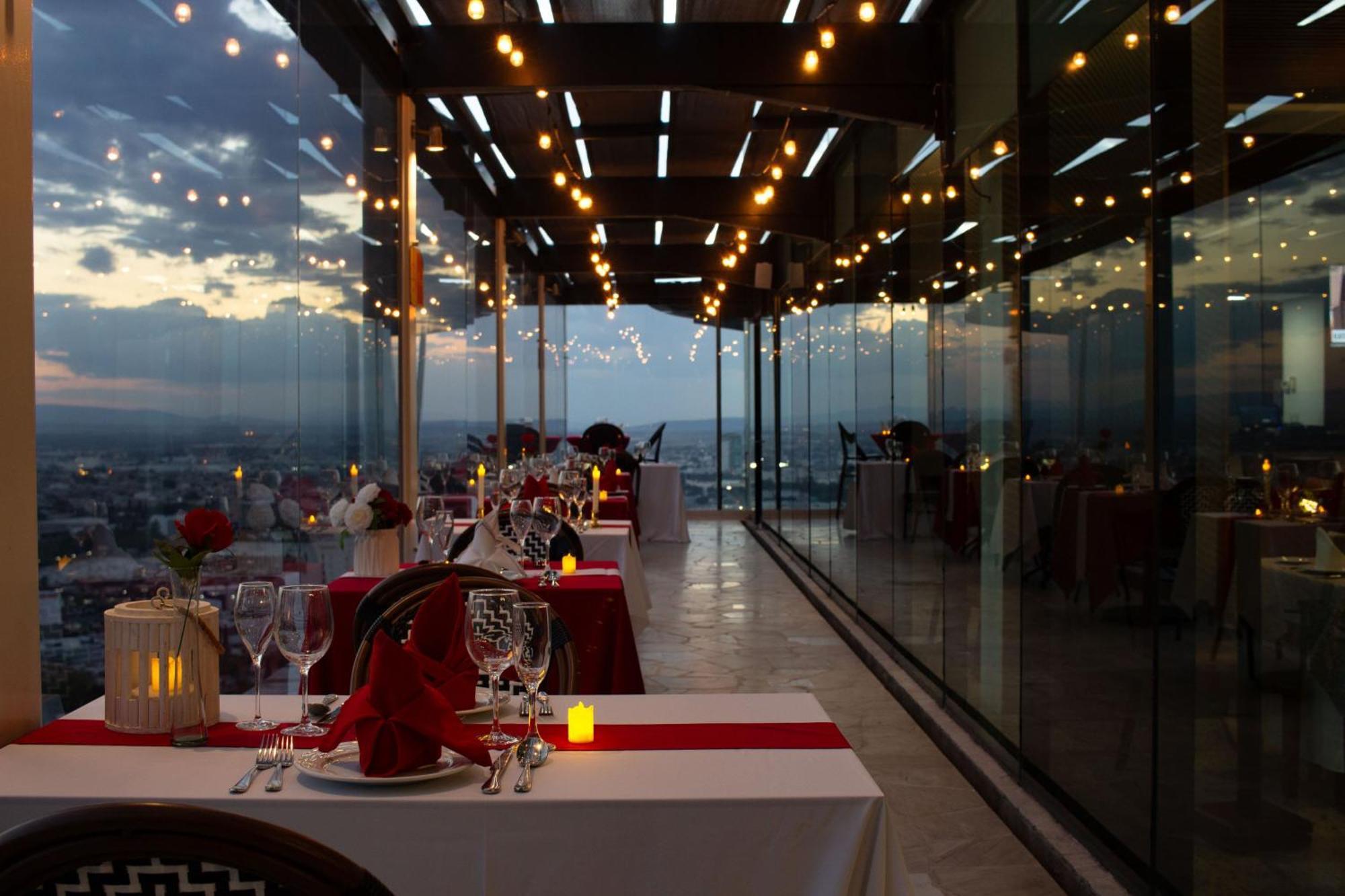 Holiday Inn Queretaro Zona Diamante By Ihg Екстер'єр фото
